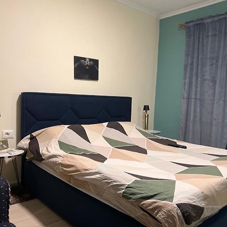 Central Cozy Apartment Old Train Station Tirana Esterno foto